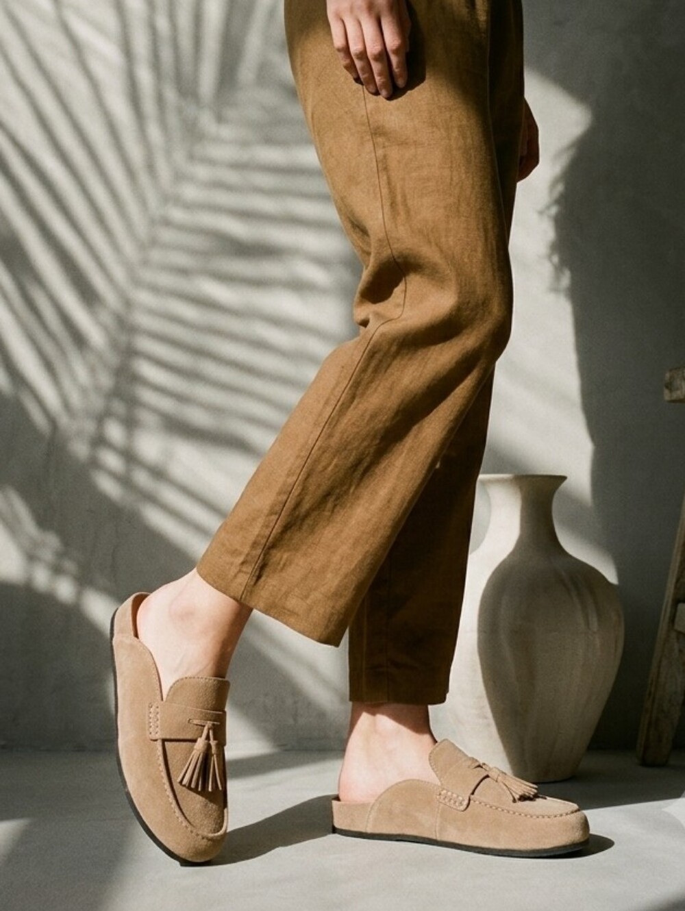 New Casual Luxury Suede Slip-On Mule Loafers with Tassels - Neutral Tan Size 7